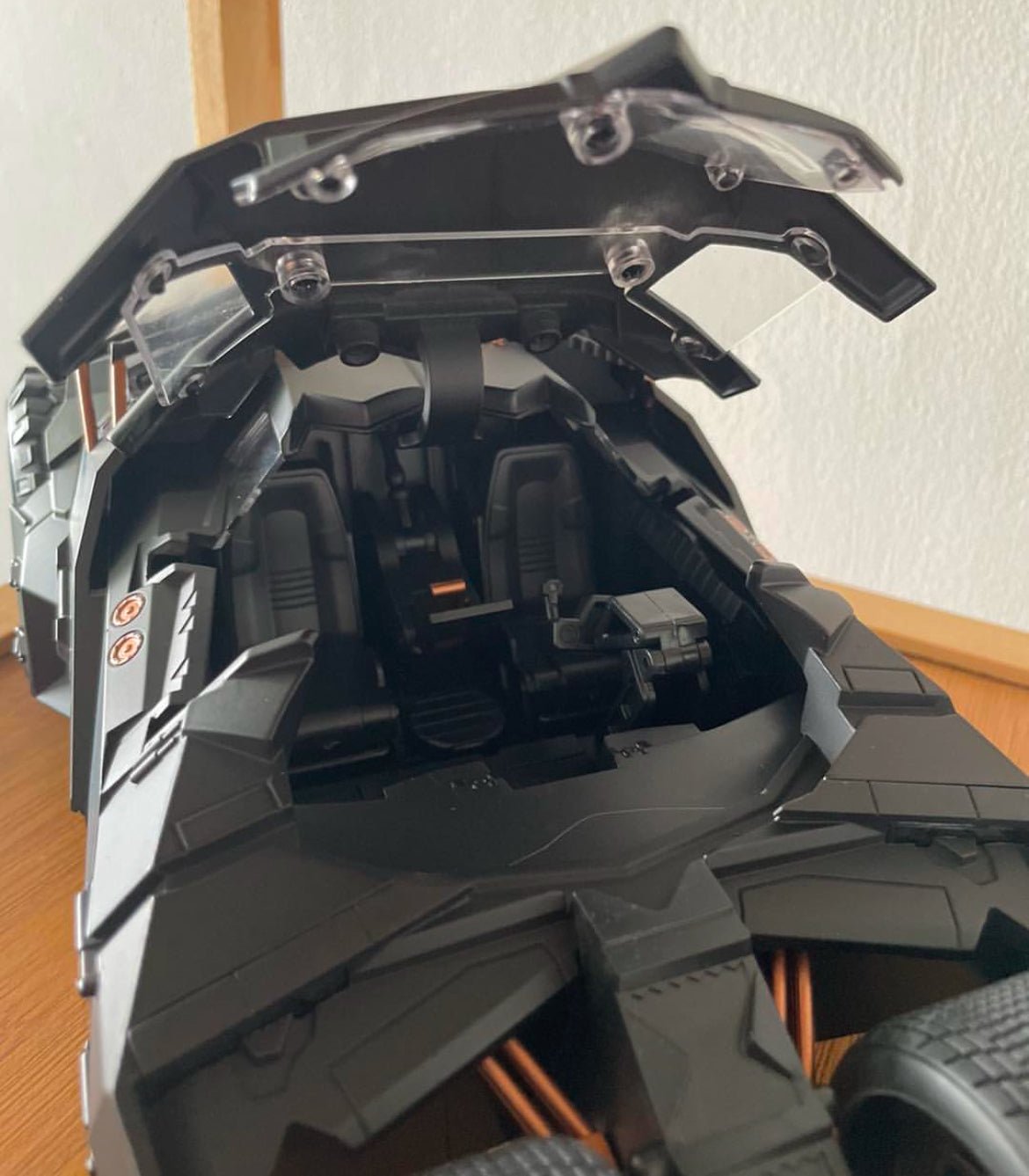 1/18 Batman Tumbler Batmobile 2005 Diecast Metal Model Car