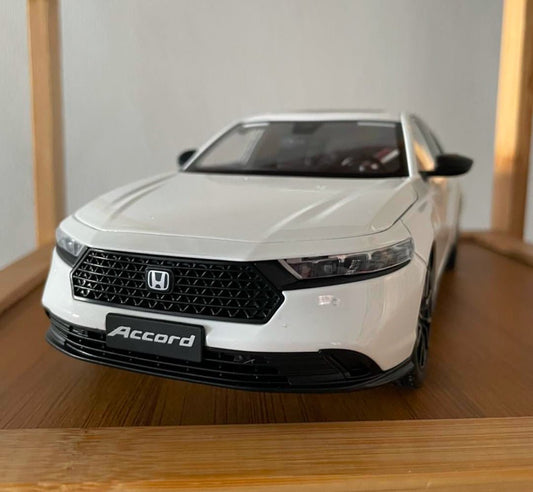 1:18 Honda Accord Sedan Diecast Model Collectible
