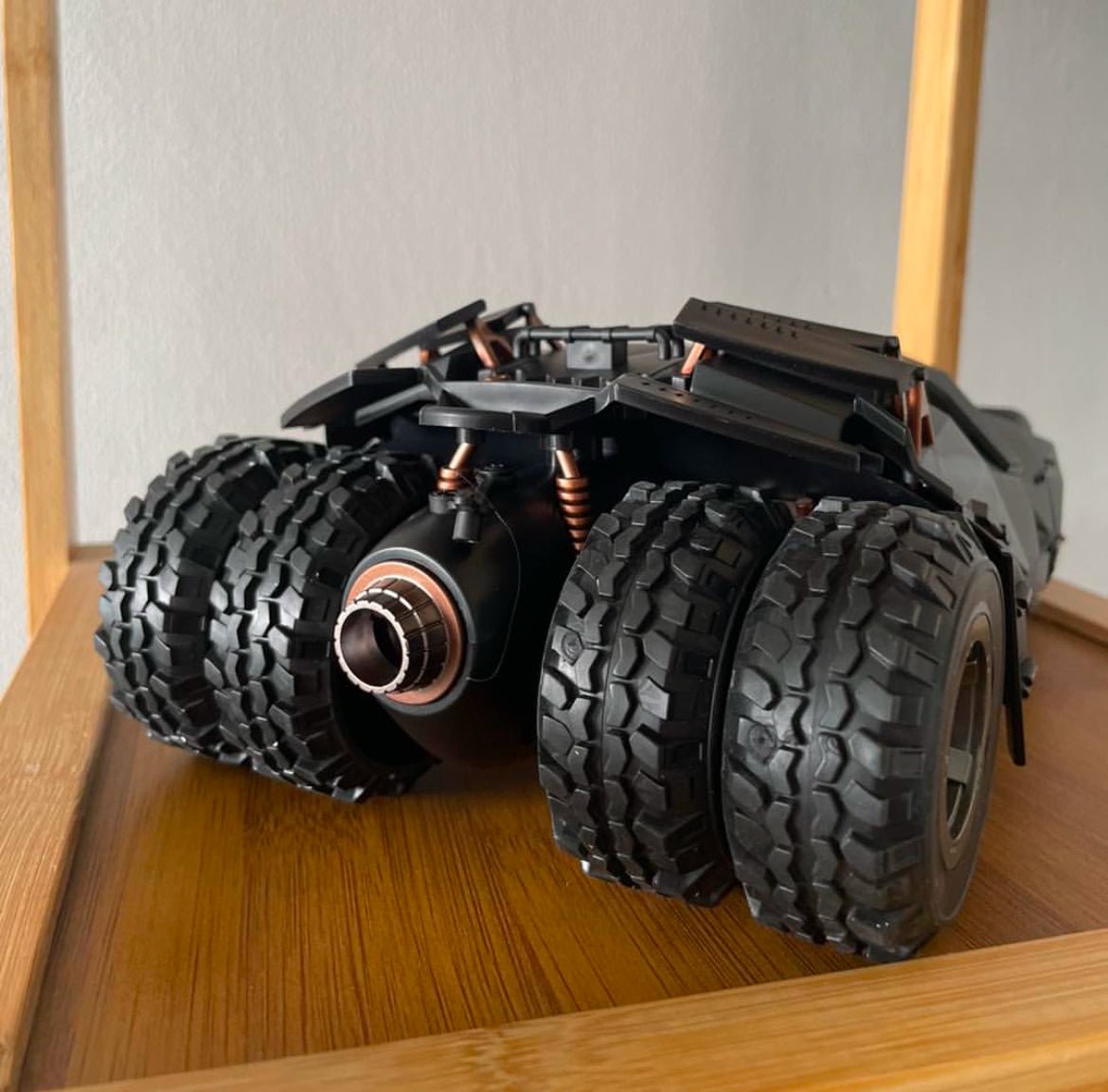 1/18 Batman Tumbler Batmobile 2005 Diecast Metal Model Car