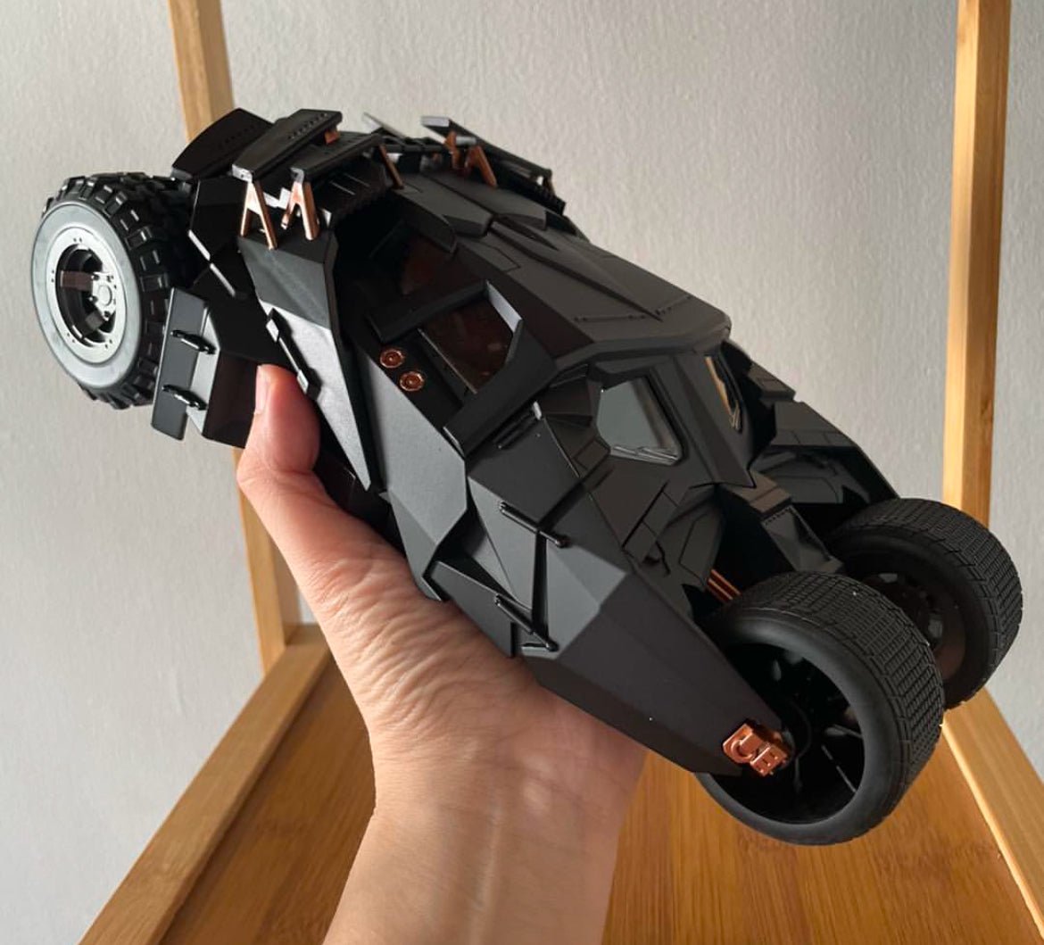 1/18 Batman Tumbler Batmobile 2005 Diecast Metal Model Car - Nexloop