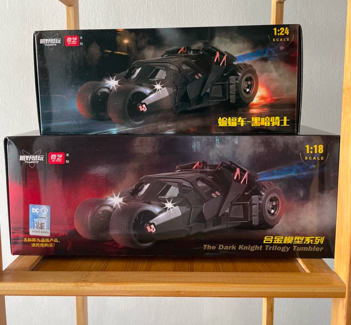 1/24 Batman Tumbler Batmobile 2005 Metal Model Car - Nexloop
