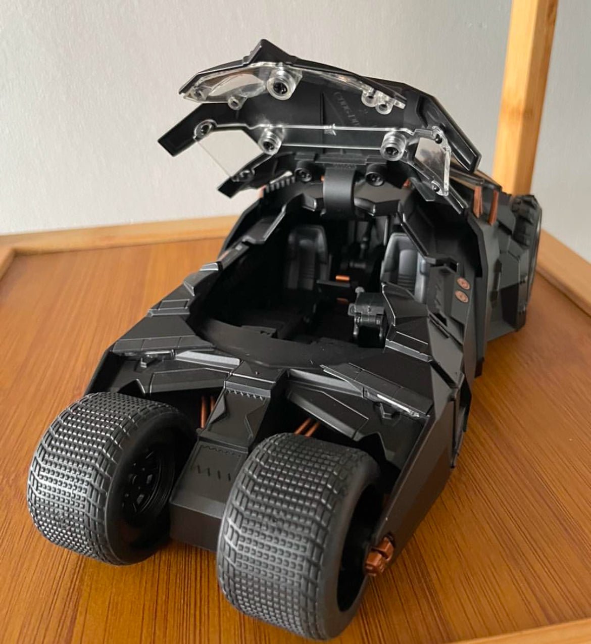 1/24 Batman Tumbler Batmobile 2005 Metal Model Car