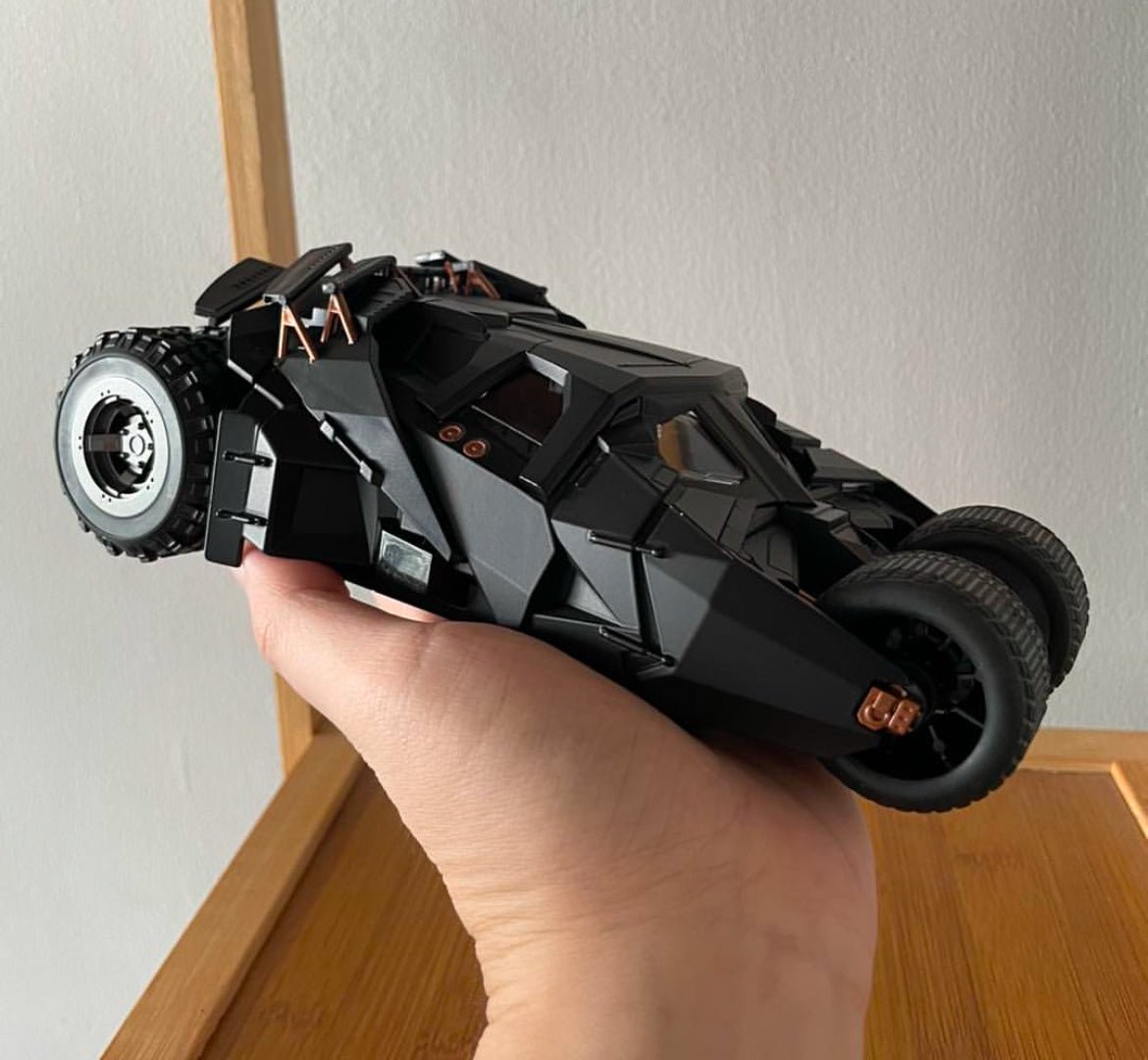 1/24 Batman Tumbler Batmobile 2005 Metal Model Car - Nexloop