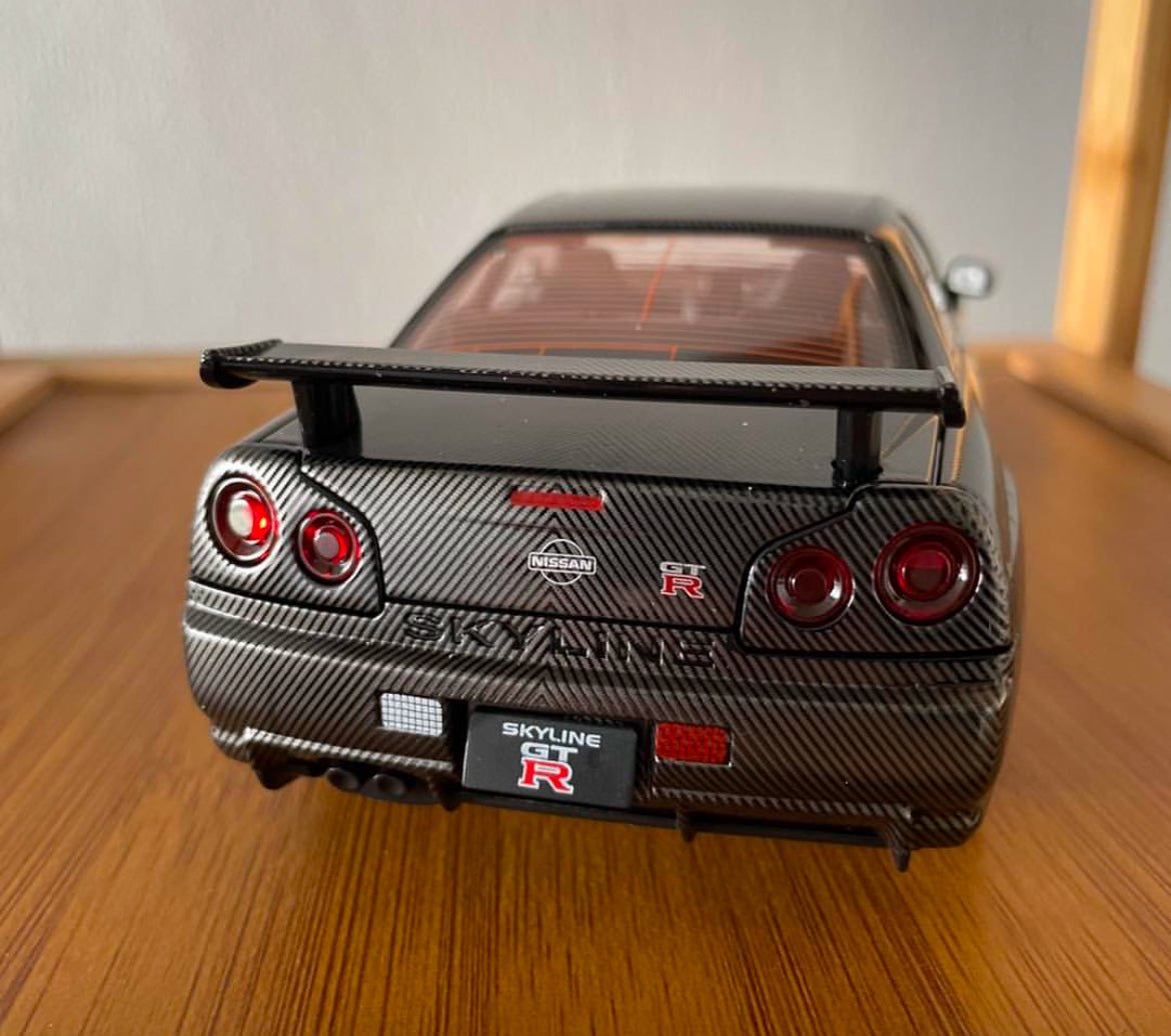 1:24 Nissan Skyline GT - R R34 Diecast Model Car Sports Vehicle Collectible - Nexloop