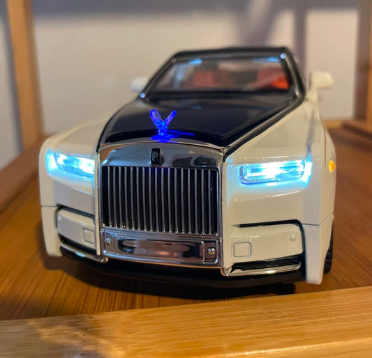 1:18 Rolls-Royce Phantom Model Car Collectible