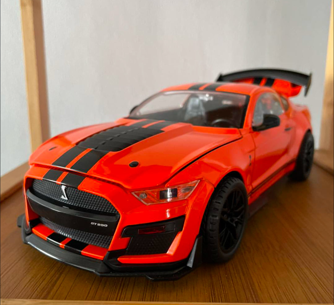 Large 1:18 Scale Orange Mustang GT500 Metal Car Model