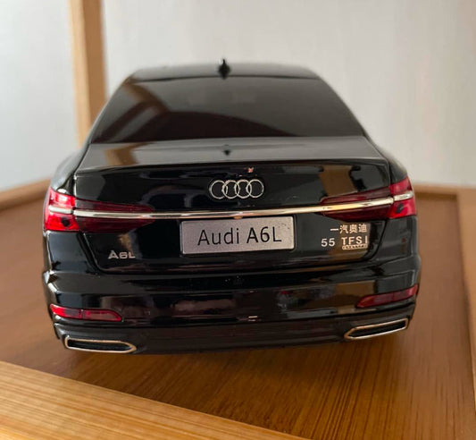1:18 Audi A6L 55 TFSI Model Black Luxury Sedan Collectible