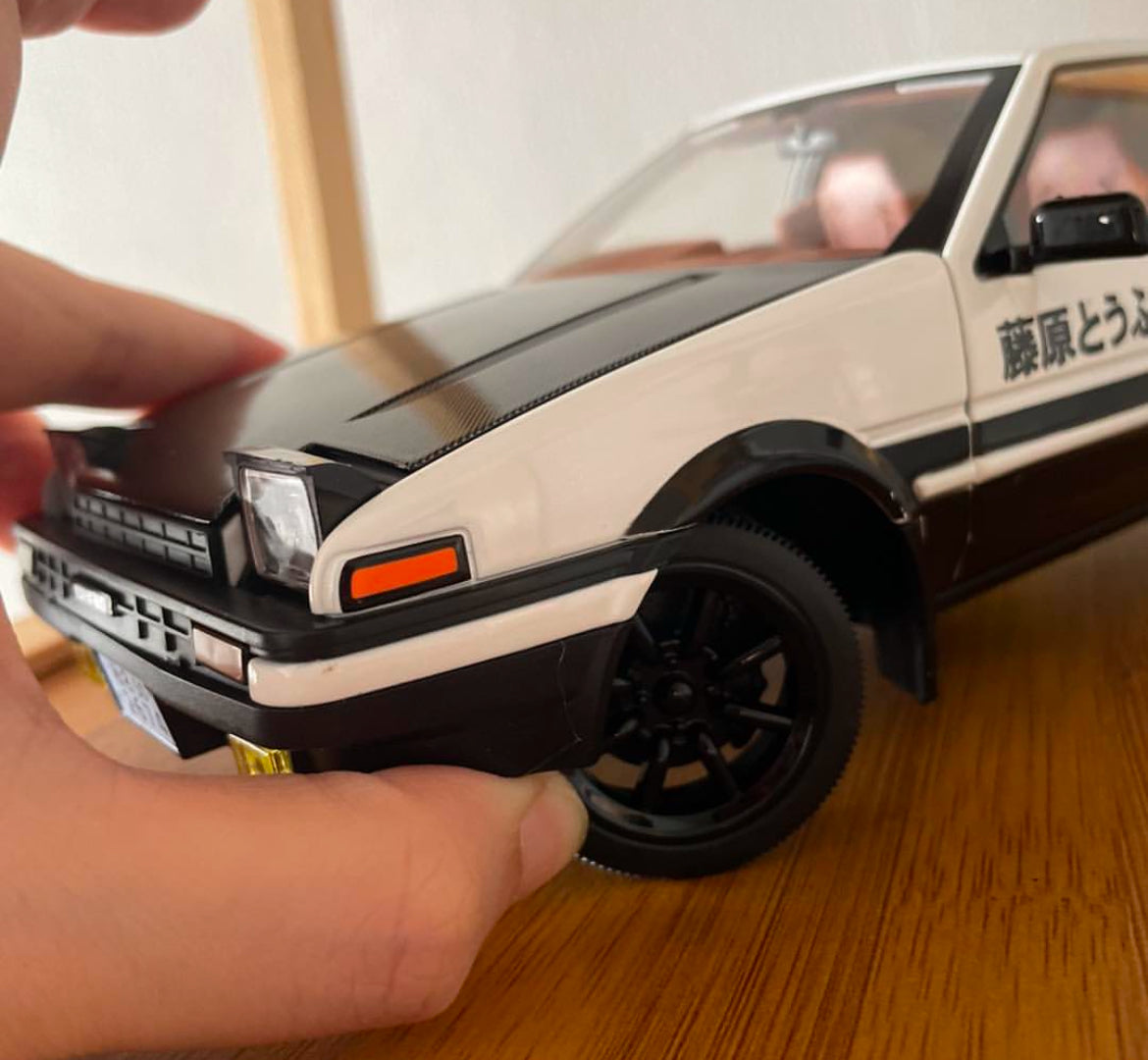 1:18 Scale Toyota AE86 Trueno Initial D Model Car Collectible