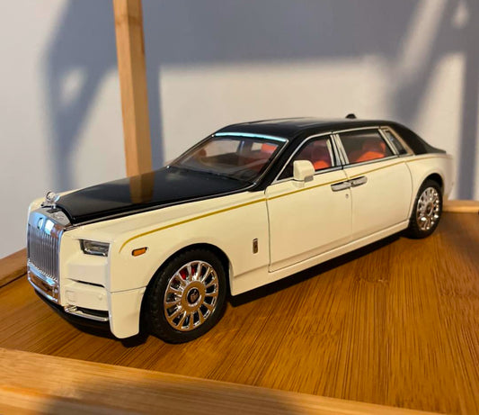 1:18 Rolls-Royce Phantom Model Car Collectible
