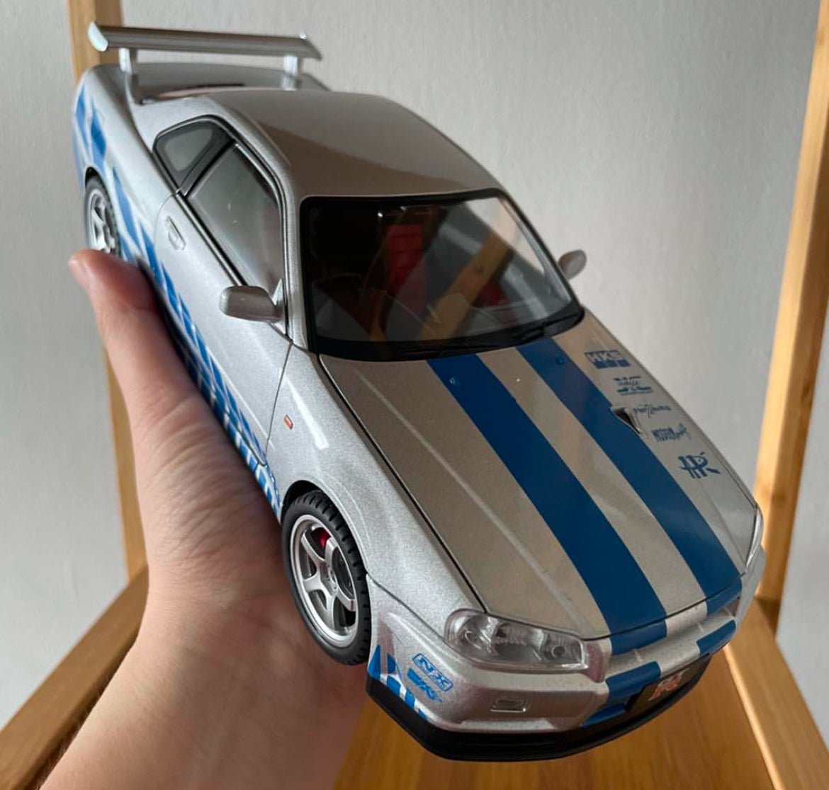 Large 1:18 Nissan Skyline GT - R R34 Diecast Model Car Sports Vehicle Collectible - Nexloop