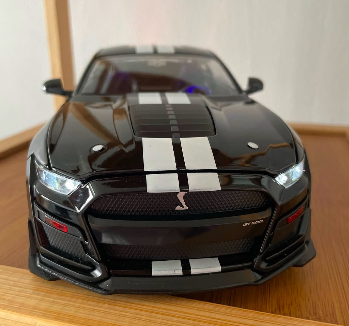 Large 1:18 Scale Black Mustang GT500 Metal Diecast Car Model Collectible - Nexloop